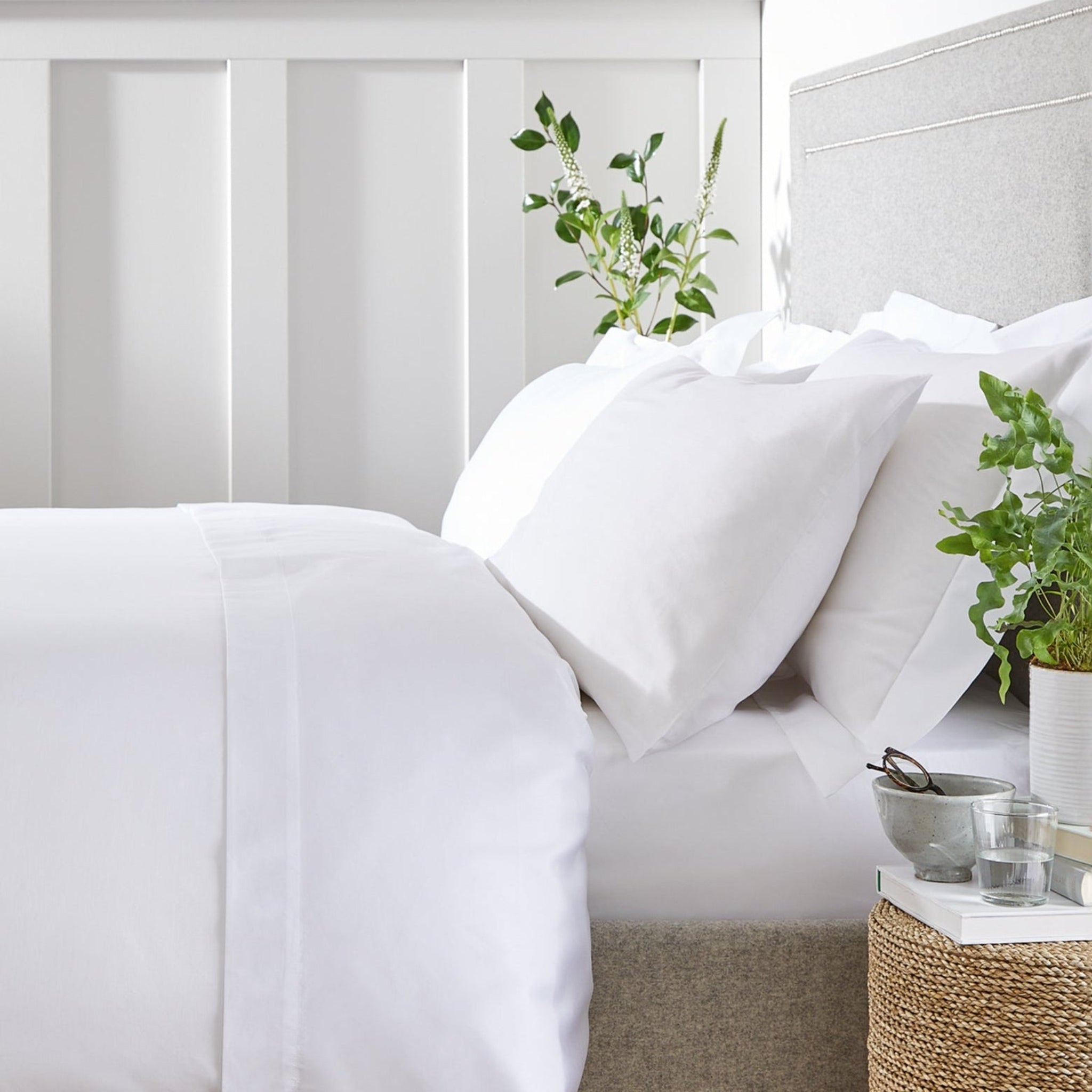 The White Company 300 Thread Egyptian Cotton US Twin Duvet Cover Set White