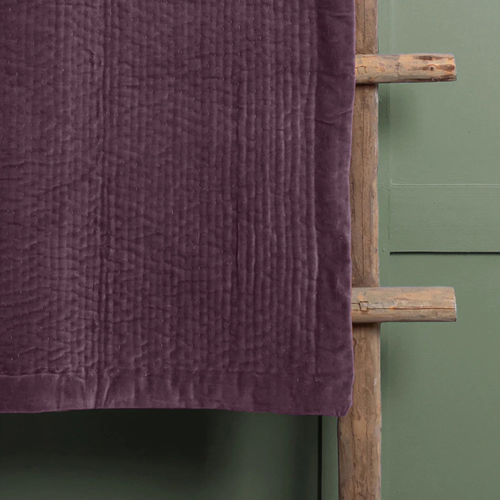 Voyage Maison Haze Velvet Quilted Throw Plum