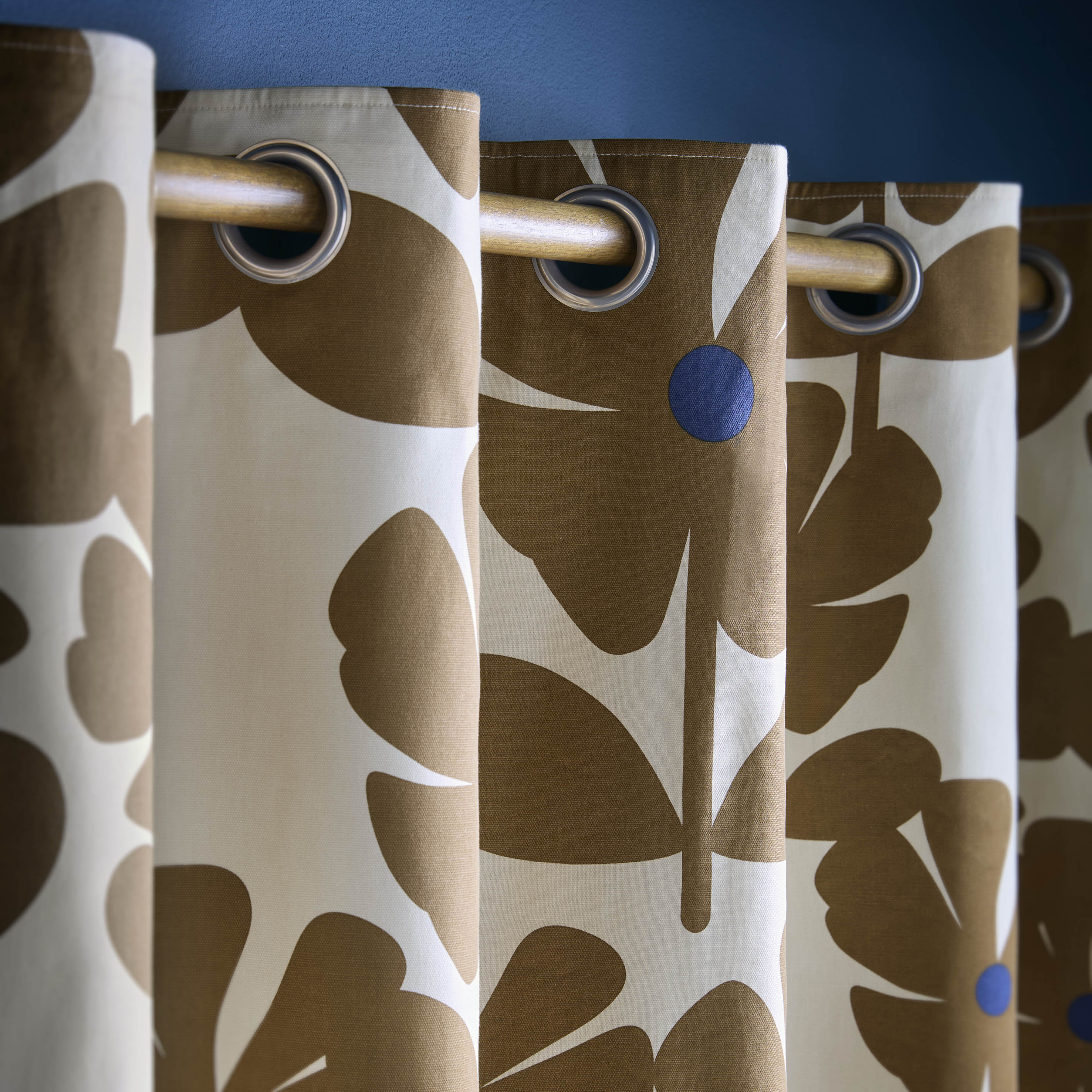 Orla Kiely Wildflower Eyelet Curtains Coffee