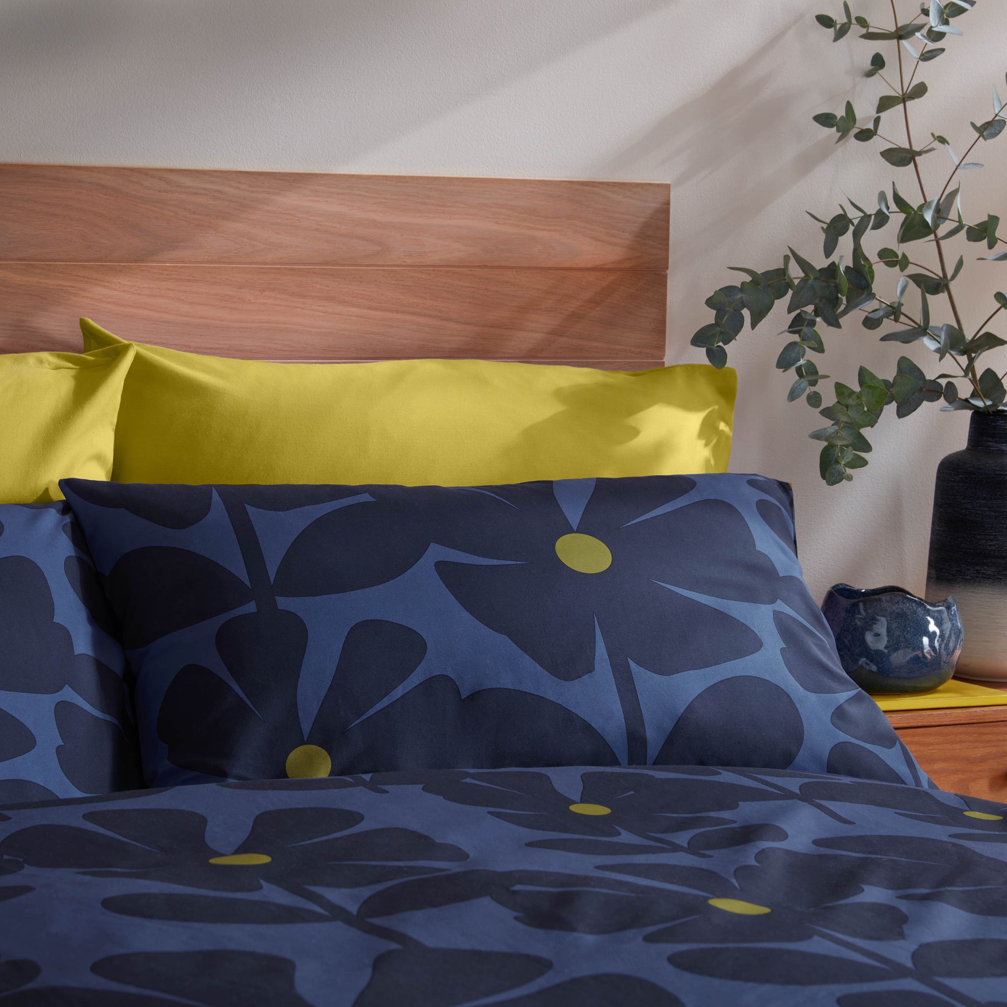 Orla Kiely Wildflower Duvet Cover Set Indigo Blue