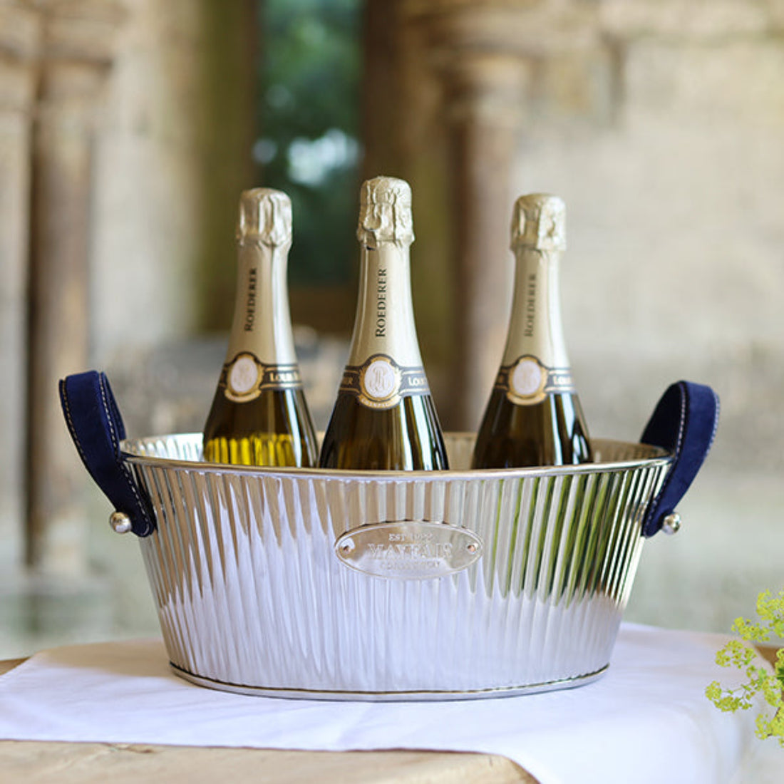 Culinary Concepts Mayfair Small Champagne Bath With Navy Handles