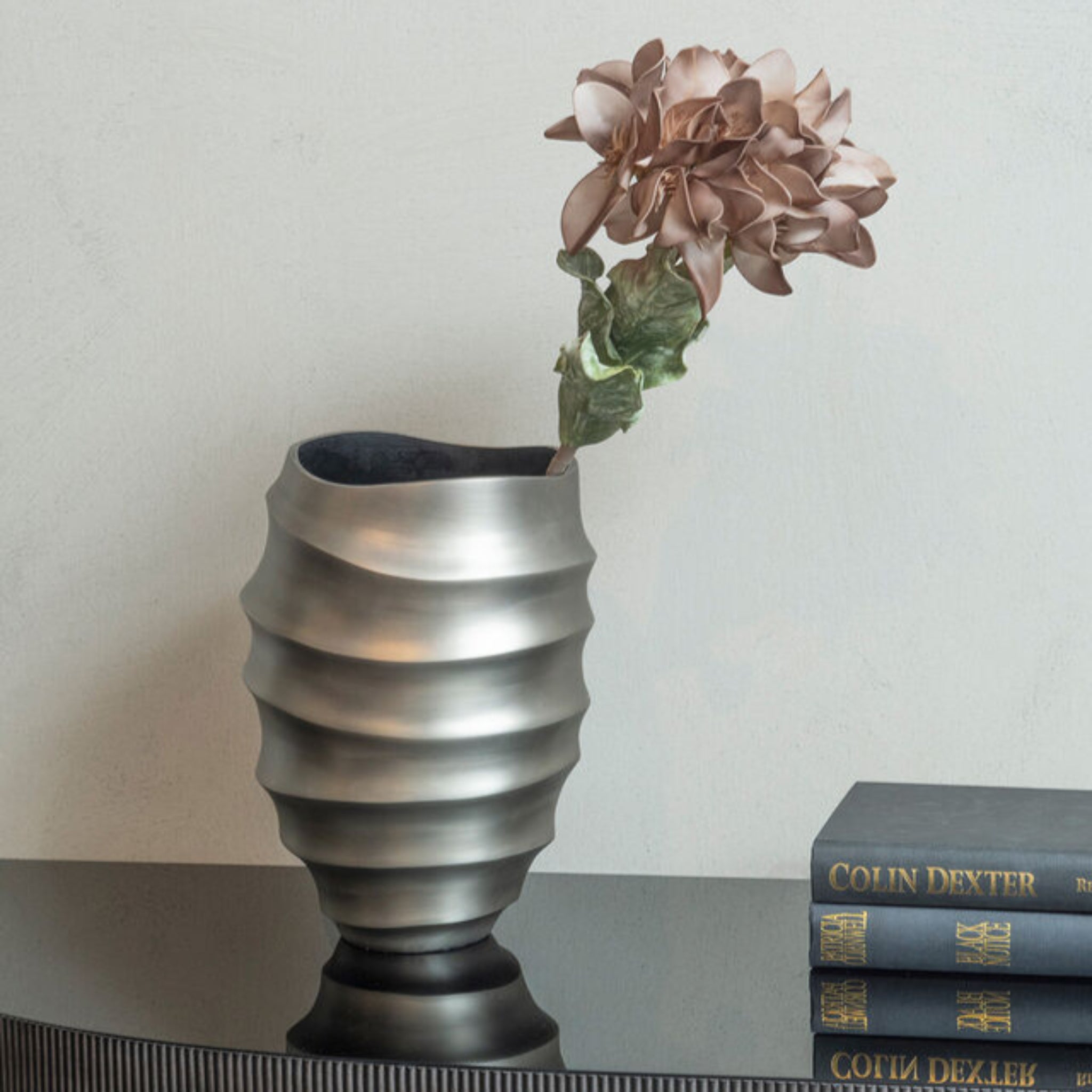 Libra Contour Medium Antique Nickel Aluminium Vase