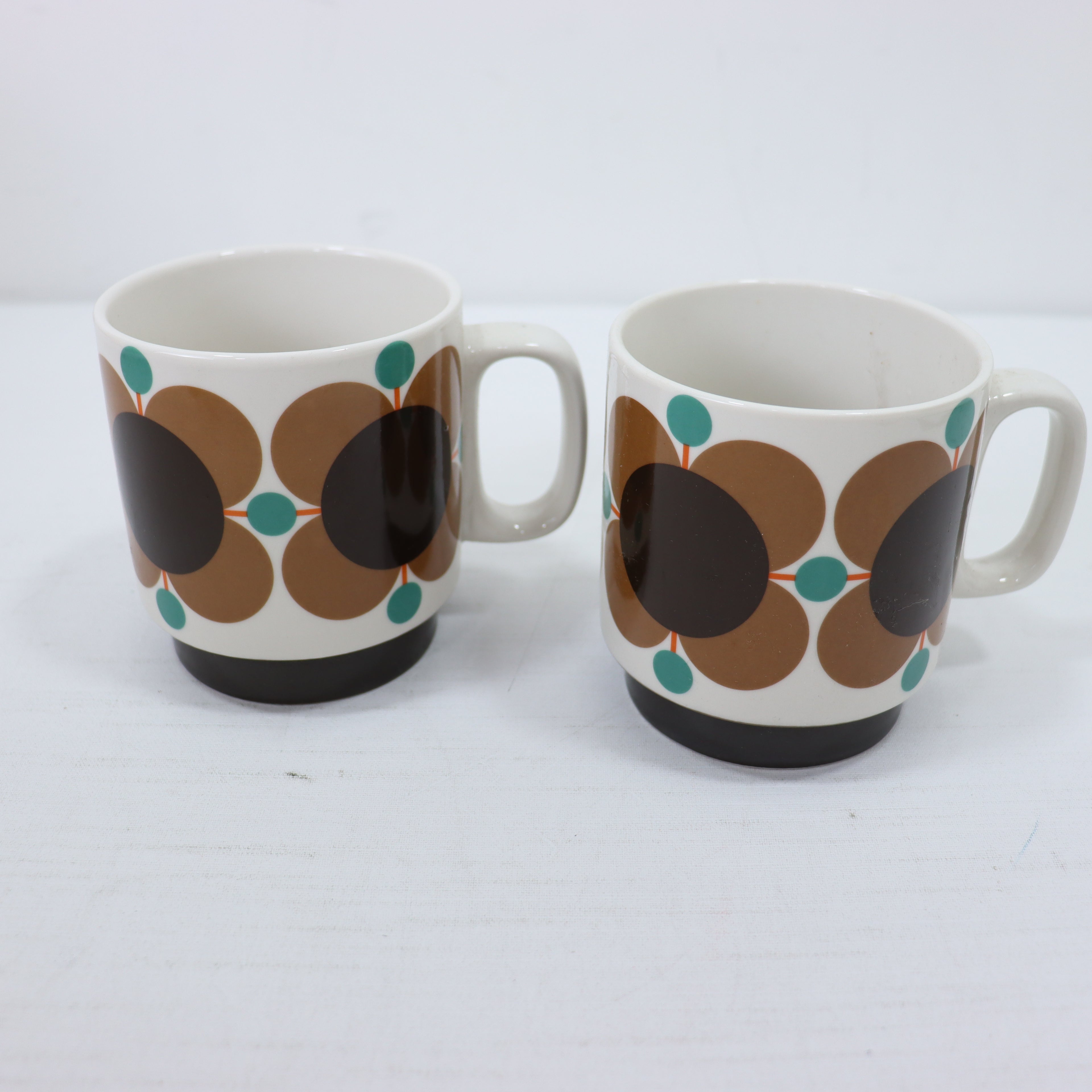 two cups on a table