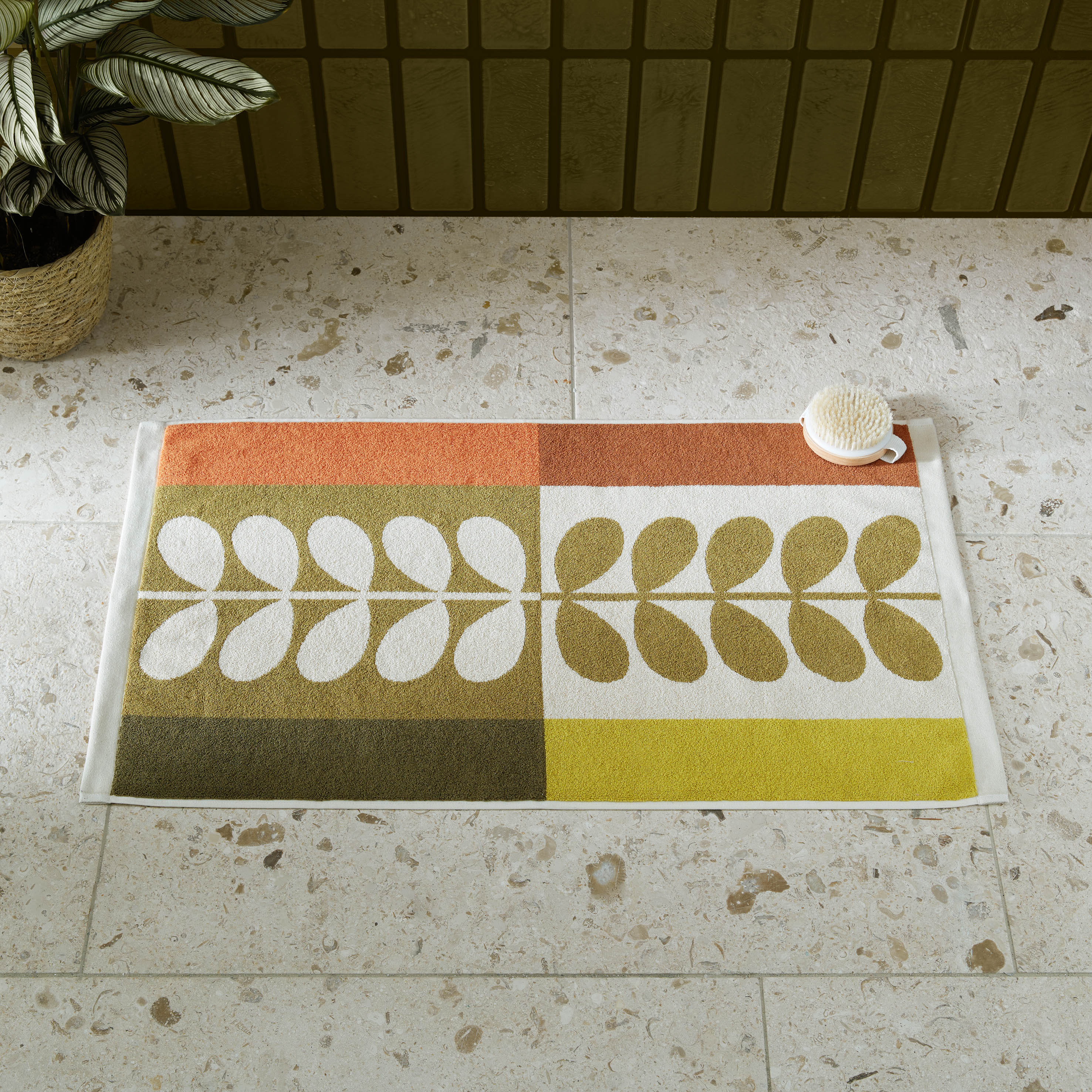 Orla Kiely Stem Check Bath Towels Hazel Ochre