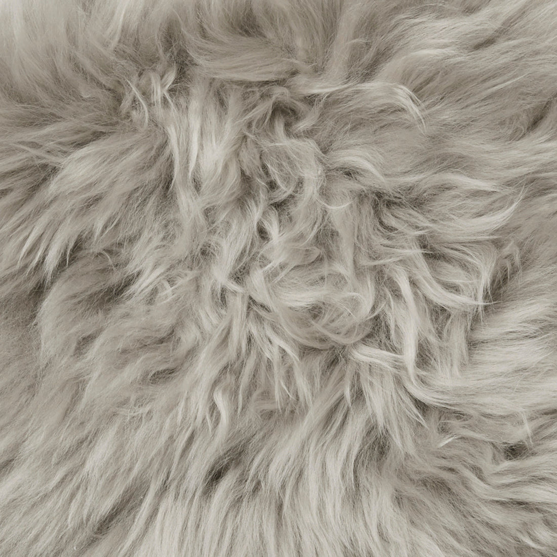 Skinnwille Gently Sheepskin Silver Beige close up