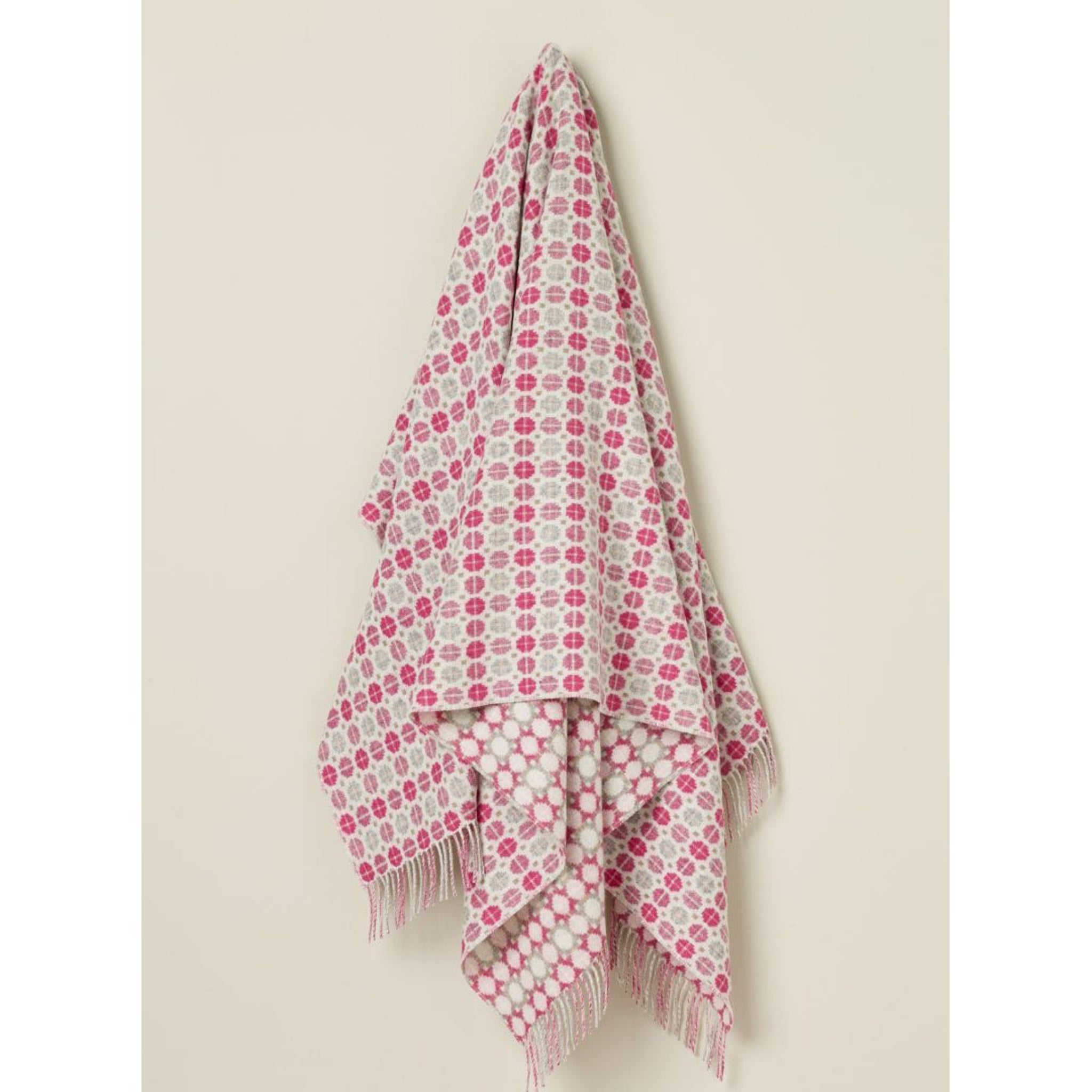 Bronte by Moon Milan Pink Throw