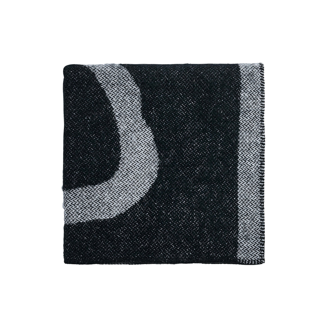 a black and white blanket