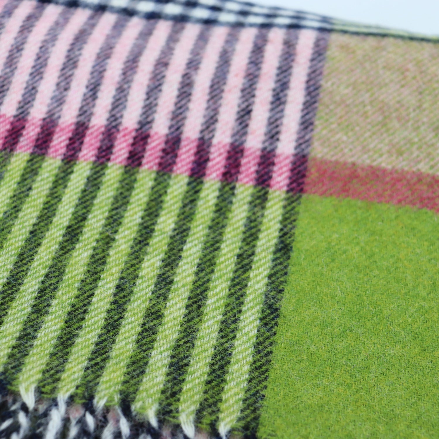 Bronte by Moon Wool Throw Thorpeness Meadow Pink close up